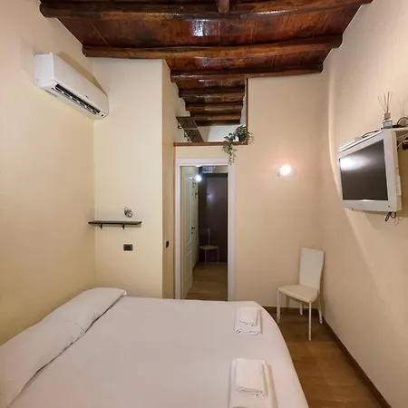 Piazza Di Spagna *